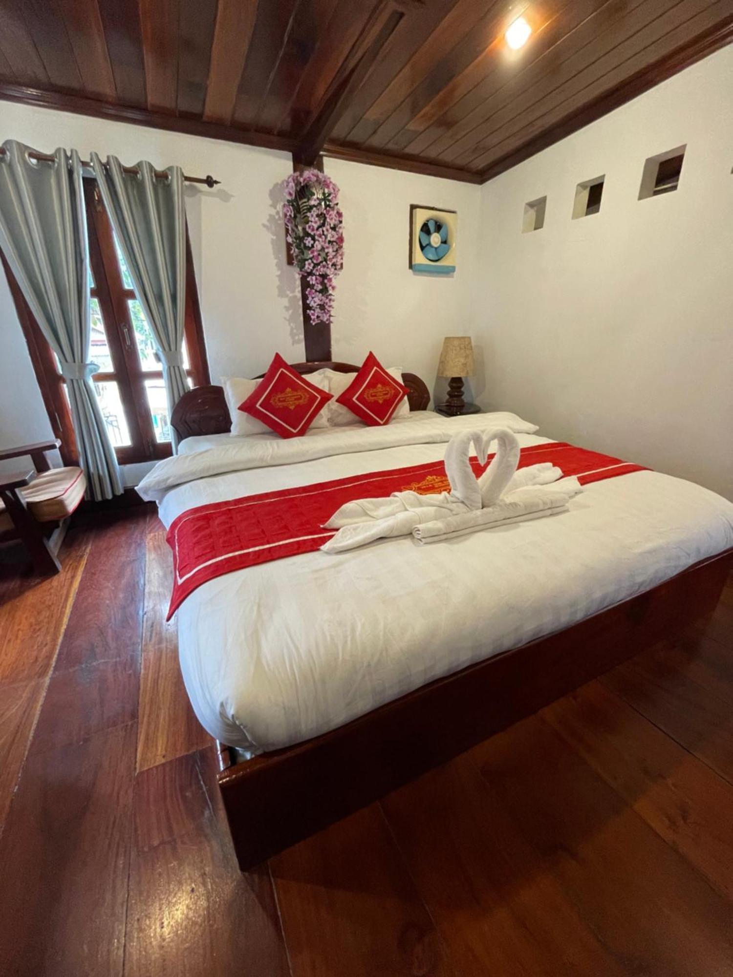 Luang Prabang - Villa Ouis Namkhan Riverside 2 Exteriér fotografie